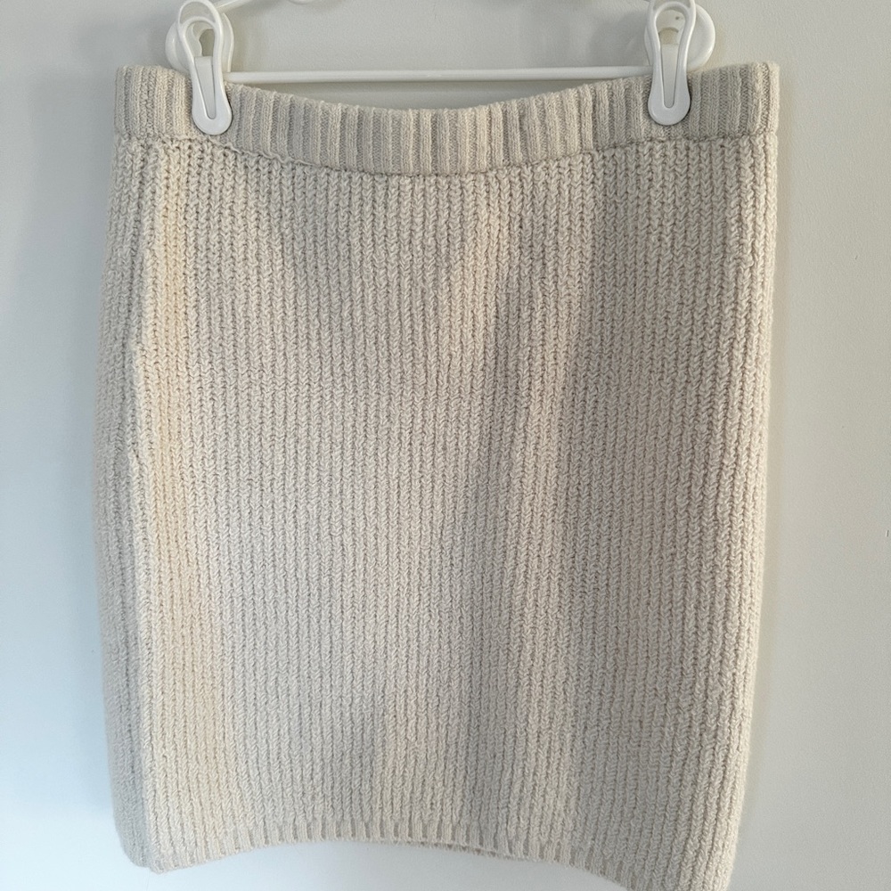 Universal Thread knit mini skirt